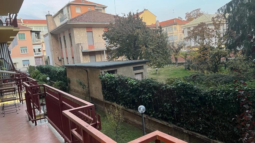 Casa Di Paola 2 Apartment Asti Luaran gambar
